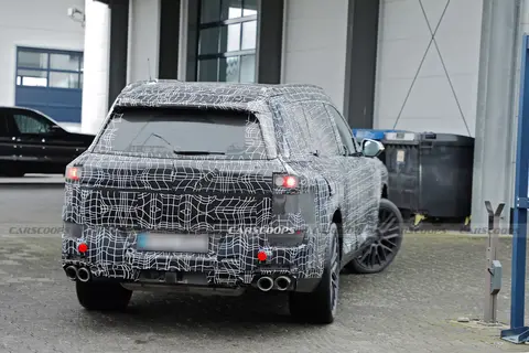 设计更加个性，全新宝马X7测试谍照曝光