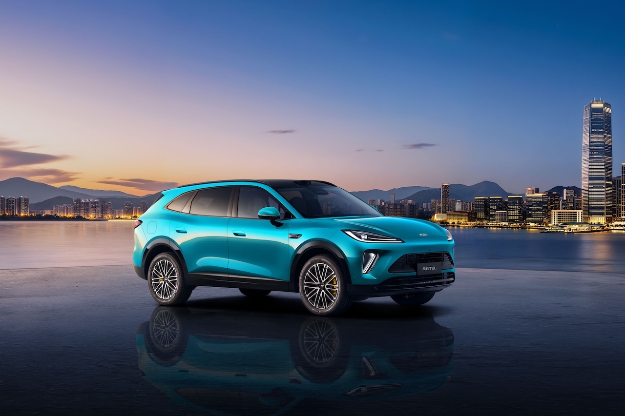 奇瑞举行风云之夜暨风云T9L预售发布会