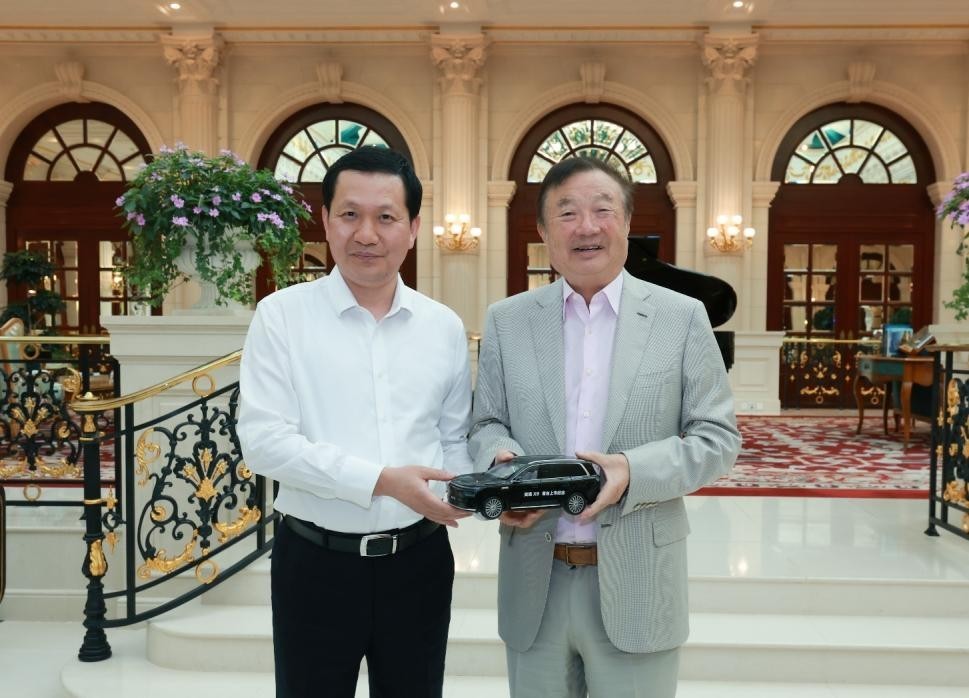 以奕境为锚点,东风华为深化全栈原生融合