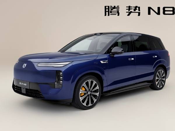 腾势N8正式开启小订 提供多种续航可选
